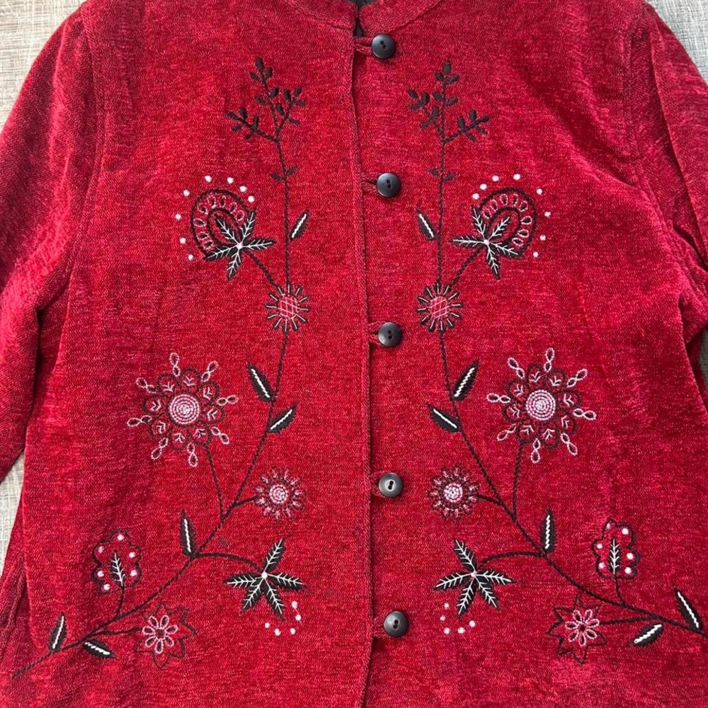 White Stag Vintage Red Embroidered Button Jacket - Size XL - Picture 2 of 6
